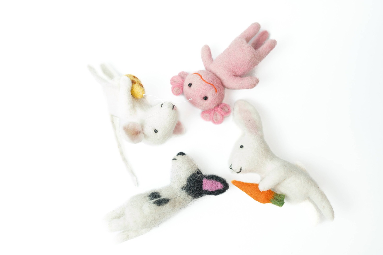 Axolotl Finger Puppet - Image 2